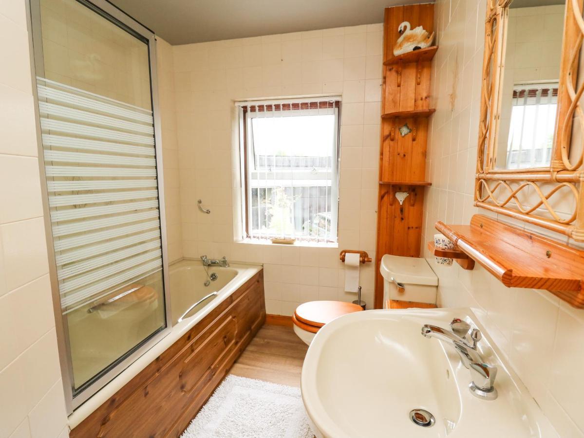 Holly Farm Cottage Newbridge on Wye Exteriér fotografie