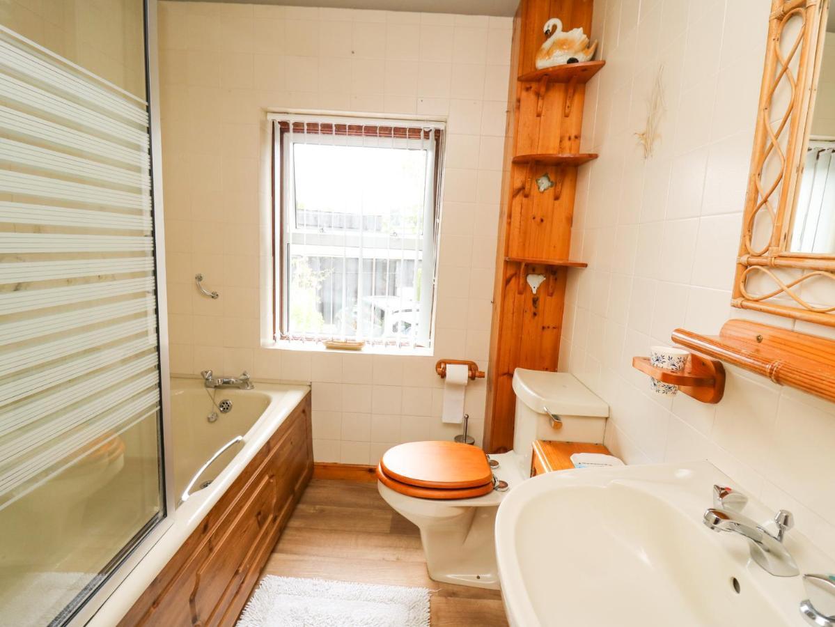 Holly Farm Cottage Newbridge on Wye Exteriér fotografie